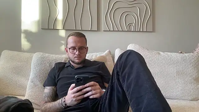 thehornyguy97 online show from 12.20.25