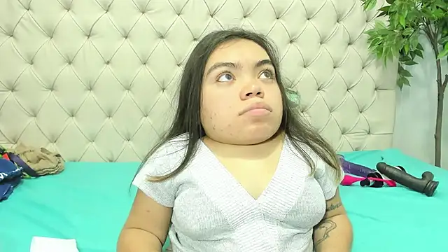 Michelle Brooks online show from 12.14.24