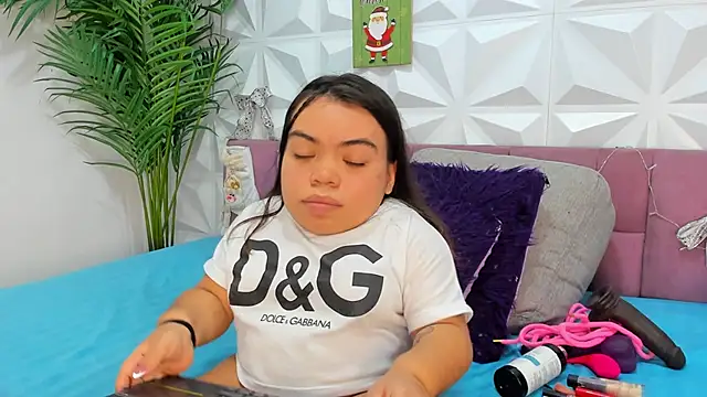 Michelle Brooks online show from 12.20.24