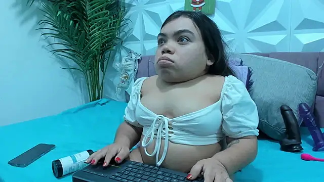 Michelle Brooks online show from 12.31.24