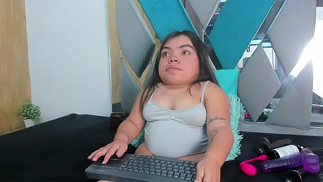 Michelle Brooks online show from 01.16.25