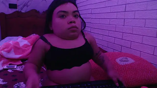 Michelle Brooks online show from 02.13.25