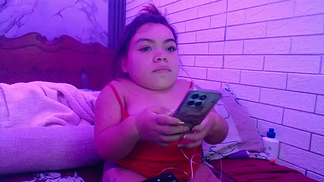 Michelle Brooks online show from 02.24.25