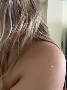 Candy sr online show from 02.27.26