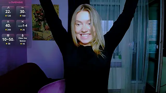 TaylorBre online show from 10.04.25