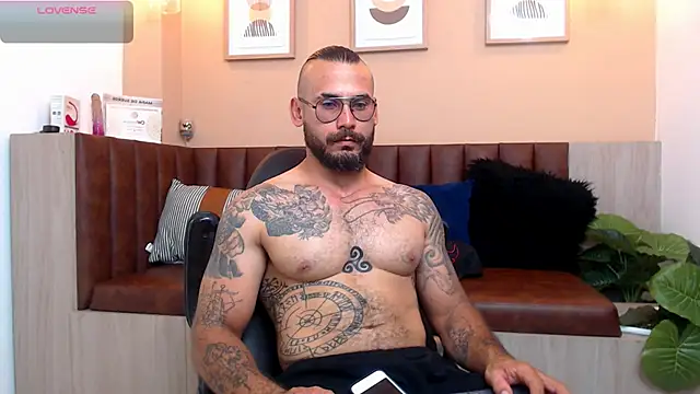 hanz col online show from 03.06.25