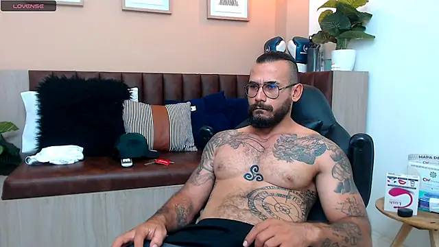 hanz col online show from 03.13.25