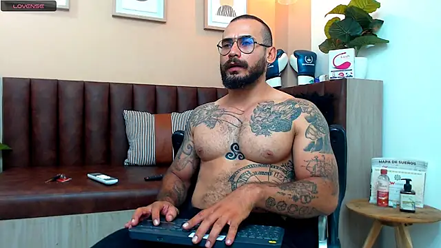 hanz col online show from 03.15.25