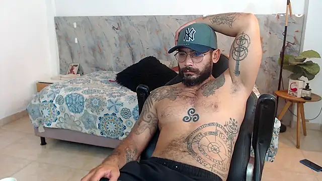 hanz col online show from 11.19.25