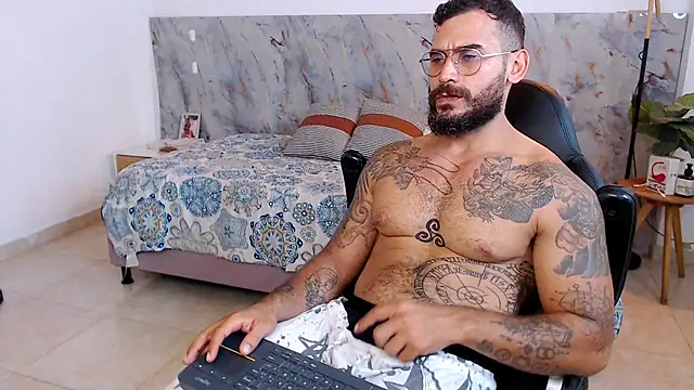 hanz col online show from 11.24.25