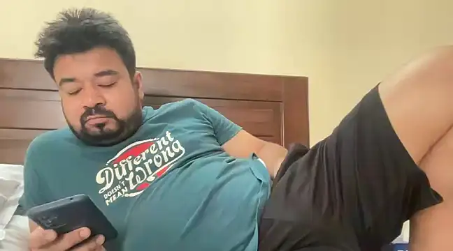 Snapshot of coolboy6566 chatting on 03.21.25 coolboy6566 online show from 03.21.25