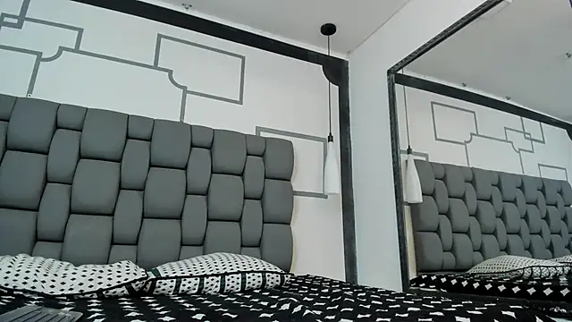 Snapshot of Jade_squirtt chatting on 01.30.25 Jade squirtt online show from 01.30.25