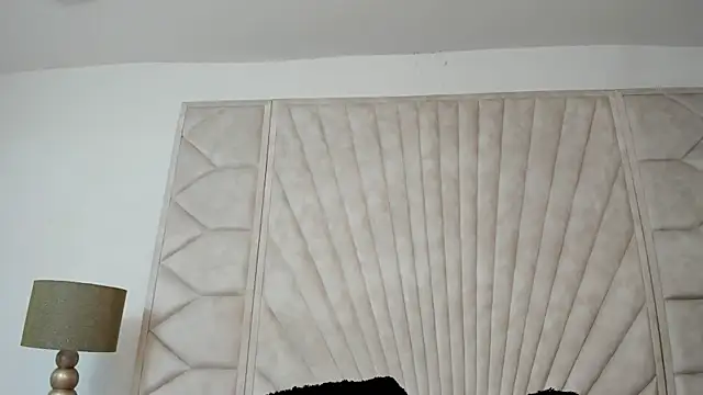 Snapshot of Jade_squirtt chatting on 09.26.25 Jade squirtt online show from 09.26.25