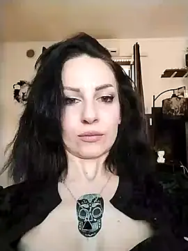 dahlia 82 online show from 07.13.26