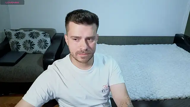 JohnnyStepBro online show from 07.12.26