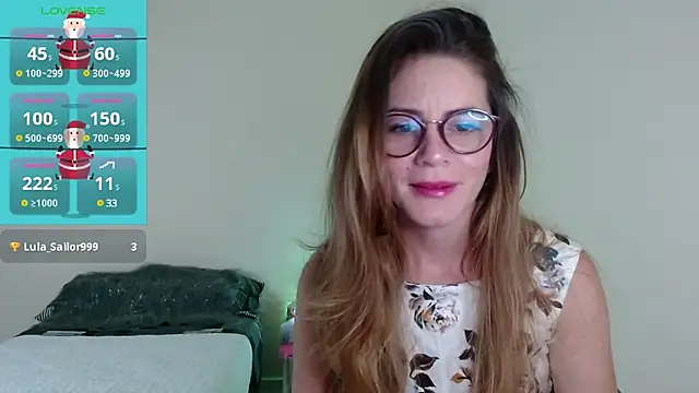 Snapshot of Hanny_24 chatting on 12.30.24 Hanny 24 online show from 12.30.24