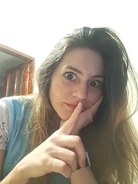 Snapshot of Hanny_24 chatting on 02.25.25 Hanny 24 online show from 02.25.25