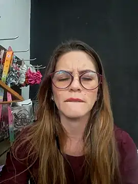 Snapshot of Hanny_24 chatting on 02.26.25 Hanny 24 online show from 02.26.25