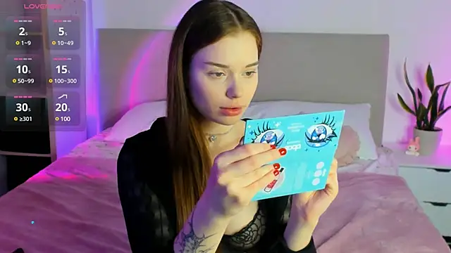 Snapshot of Lisa_Moones chatting on 03.14.25 Lisa Moones online show from 03.14.25