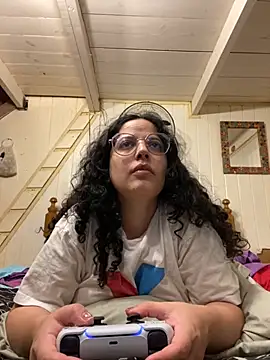 babyluna939 online show from 10.10.25