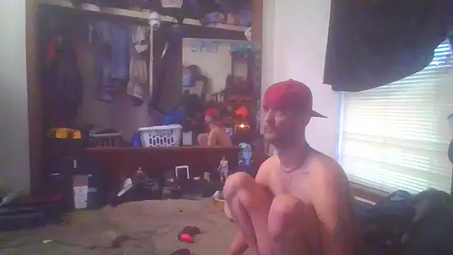 Snapshot of slinginbigD chatting on 02.19.25 slinginbigD online show from 02.19.25