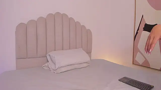 Snapshot of valerysantos_ chatting on 05.26.26 valerysantos online show from 05.26.26
