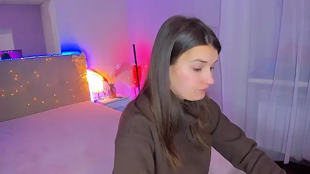 Snapshot of Laura_Leee chatting on 02.02.26 Laura Leee online show from 02.02.26