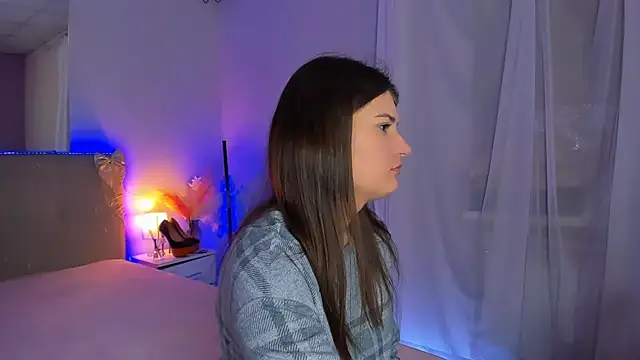 Snapshot of Laura_Leee chatting on 02.15.26 Laura Leee online show from 02.15.26