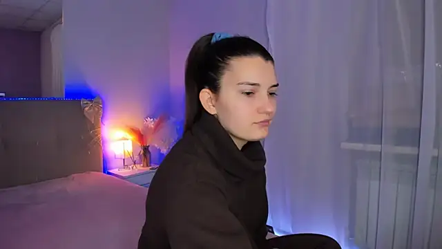 Snapshot of Laura_Leee chatting on 02.20.26 Laura Leee online show from 02.20.26