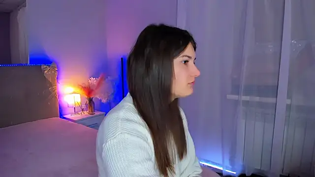 Snapshot of Laura_Leee chatting on 02.21.26 Laura Leee online show from 02.21.26