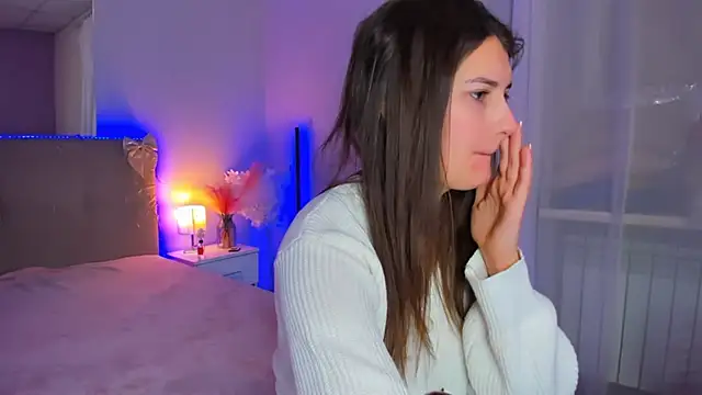 Snapshot of Laura_Leee chatting on 02.28.26 Laura Leee online show from 02.28.26