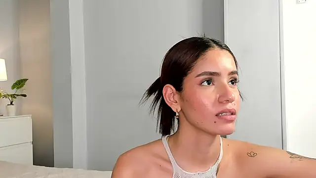 Snapshot of Madie__collins chatting on 01.23.25 Madie collins online show from 01.23.25