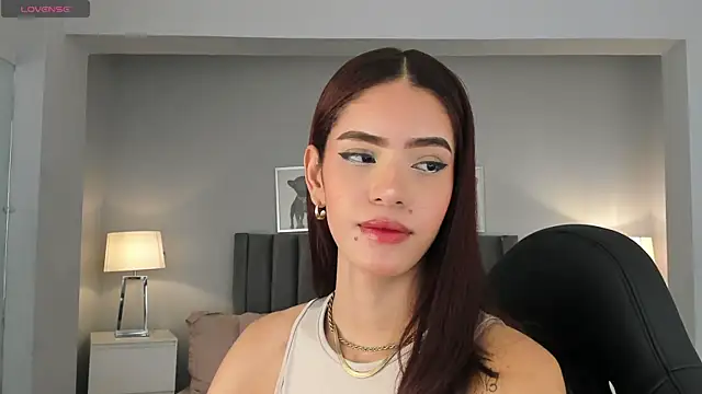 Snapshot of Madie__collins chatting on 03.04.25 Madie collins online show from 03.04.25