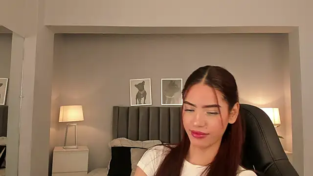 Snapshot of Madie__collins chatting on 03.12.25 Madie collins online show from 03.12.25