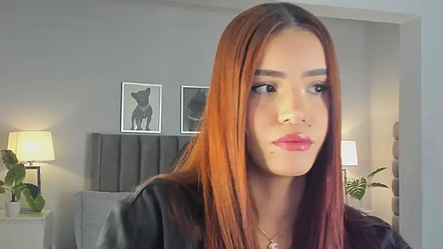 Snapshot of Madie__collins chatting on 11.06.25 Madie collins online show from 11.06.25