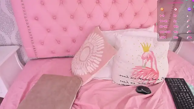 martina rivera  online show from 02.05.25