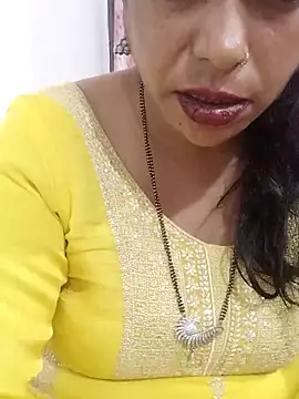 Snapshot of Urmila_bhabhii chatting on 03.16.26 Urmila bhabhii online show from 03.16.26