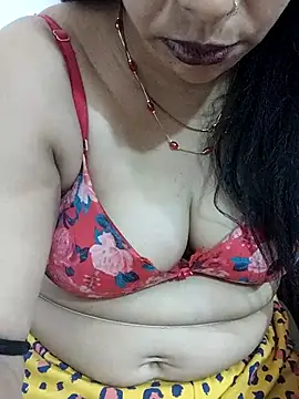 Snapshot of Urmila_bhabhii chatting on 04.02.26 Urmila bhabhii online show from 04.02.26