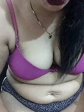 Snapshot of Urmila_bhabhii chatting on 05.02.26 Urmila bhabhii online show from 05.02.26