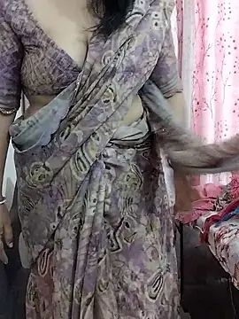Snapshot of Urmila_bhabhii chatting on 05.16.26 Urmila bhabhii online show from 05.16.26