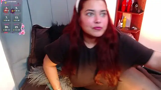 VictoriaMontero30000 online show from 03.12.25