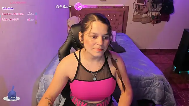 Snapshot of Sabrina_Hall_ chatting on 03.04.25 Sabrina Hall online show from 03.04.25