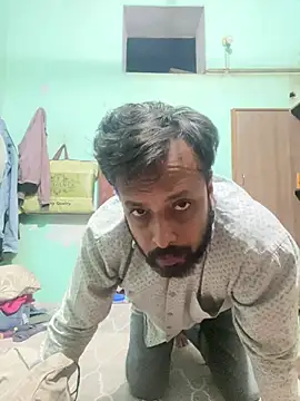 Snapshot of Aaditya-Fucker chatting on 04.05.26 Aaditya-Fucker online show from 04.05.26