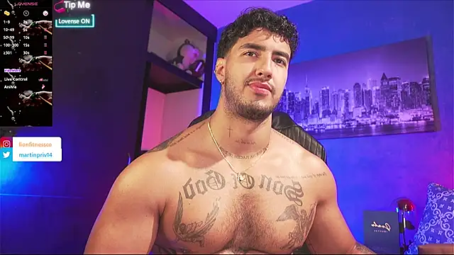 Snapshot of JACOB_MARTINS chatting on 12.01.25 JACOB MARTINS online show from 12.01.25