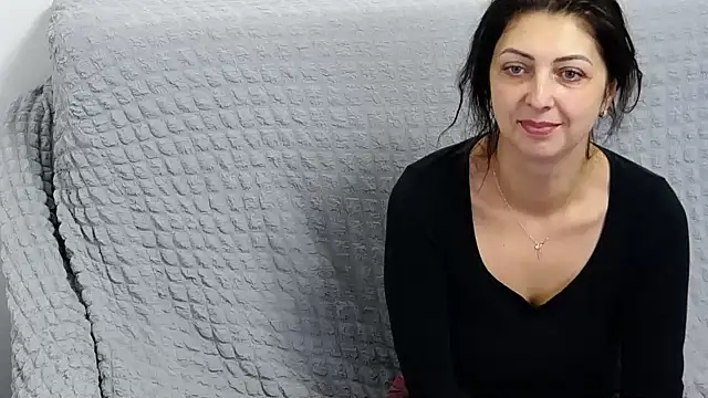 Snapshot of DivinSandra chatting on 01.13.25 DivinSandra online show from 01.13.25