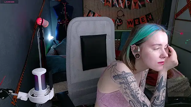 Cumpotik Eve online show from 12.18.25