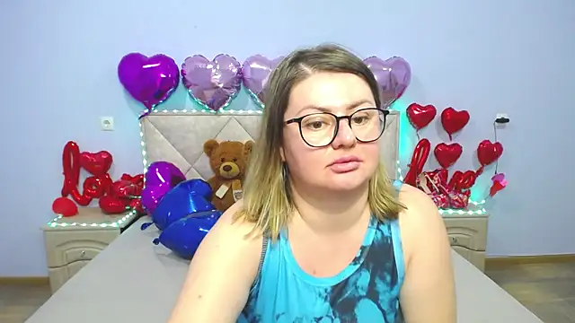 ZannaDreil online show from 03.04.25