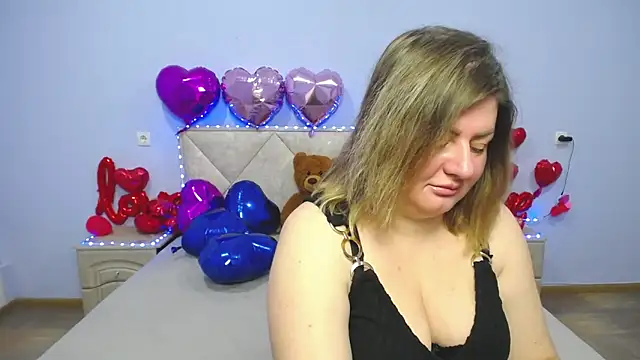 ZannaDreil online show from 03.04.25