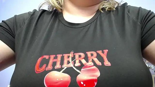 ZannaDreil online show from 03.13.25