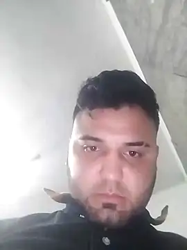 SINUECASTILLO online show from 01.01.25